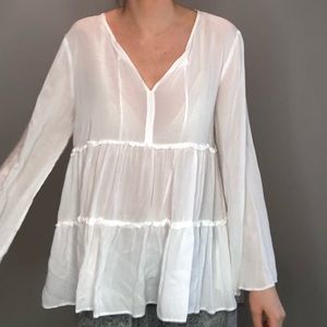 Flowy beach top size medium with tie detail